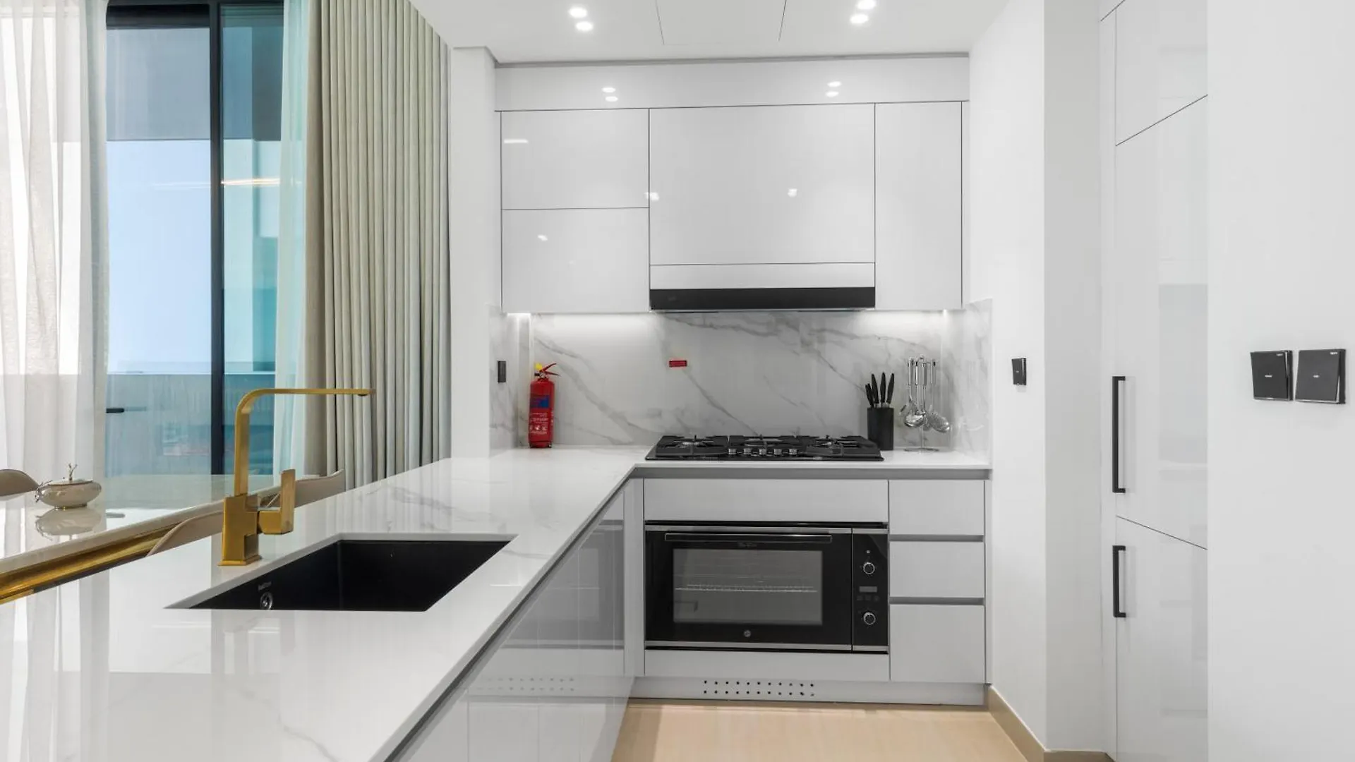 Your Own Pool Spacious 2Bdr Apartment Jvc Dubai 0*,